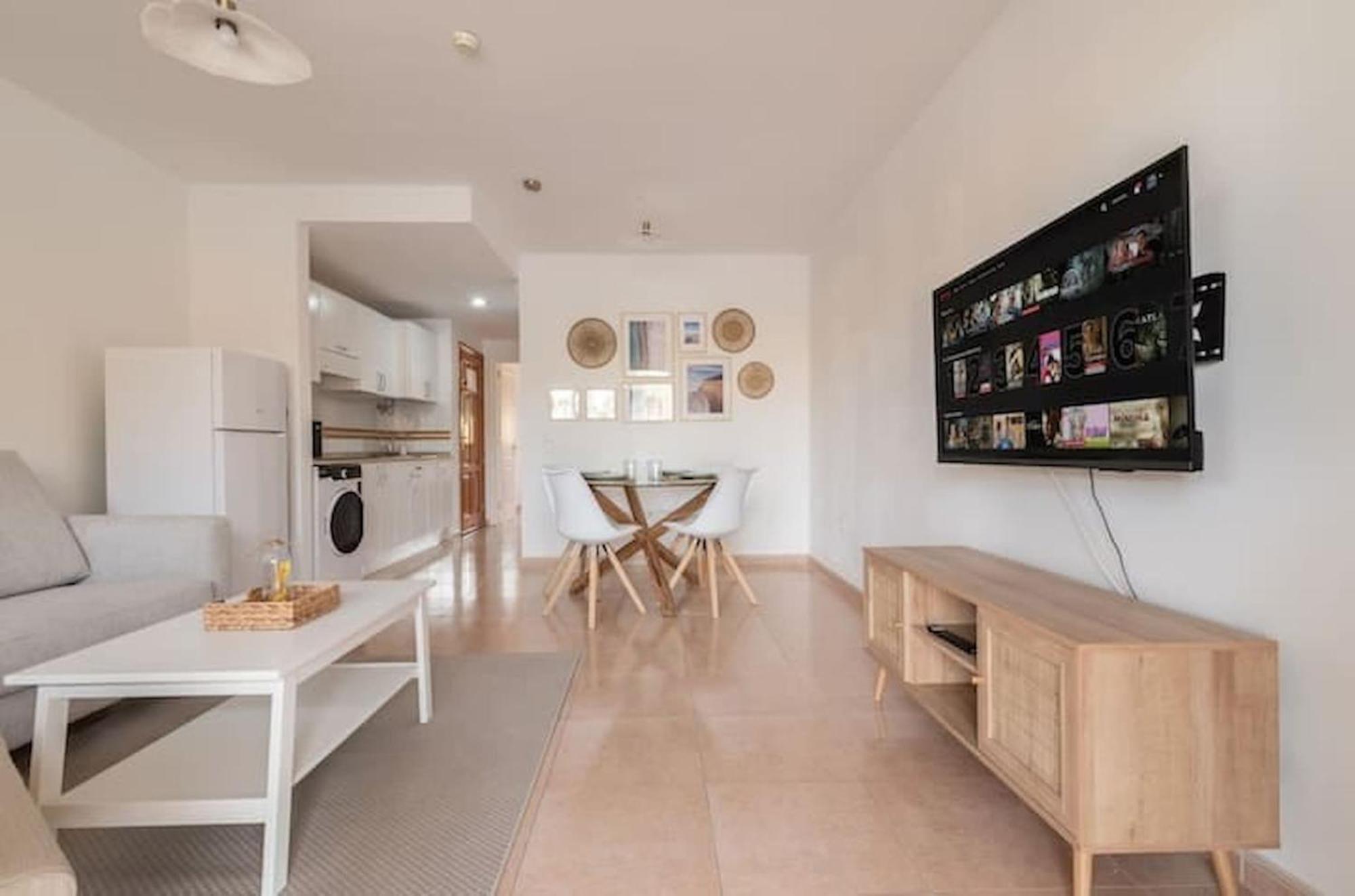 Apartment Oasis Sun & Soul, Pool And Wifi By Rentalfue *